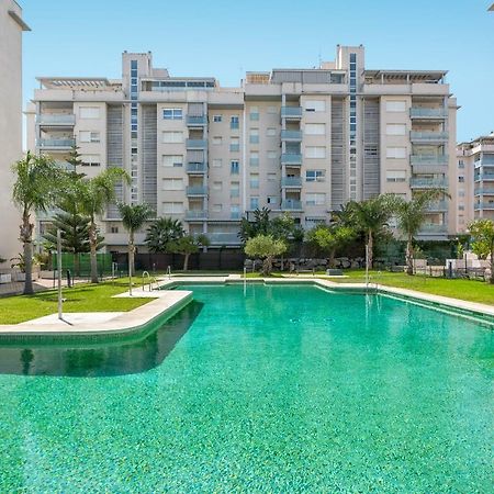 Wintowinrentals Best Location, Beach, Pool & Parking Rincón de la Victoria Eksteriør billede